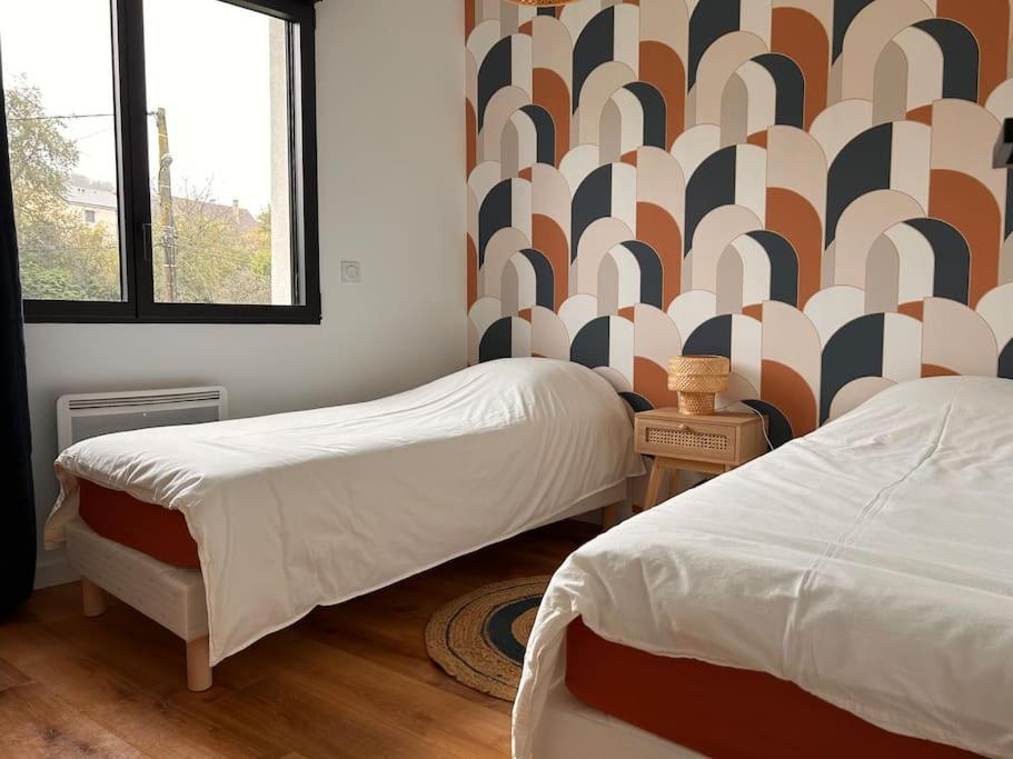Home 724 Saint-Leger-du-Bourg-Denis Extérieur photo